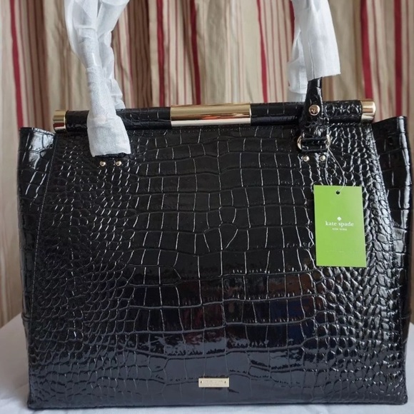 SOLD⛔️Authentic Kate Spade embossed leather bag - Picture 5 of 8